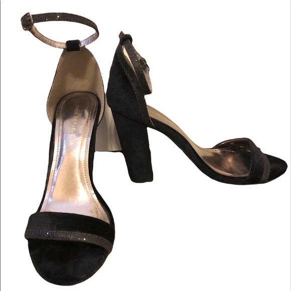 2/$15 Shoe Republic La - Black Velvet Heels - Picture 1 of 9